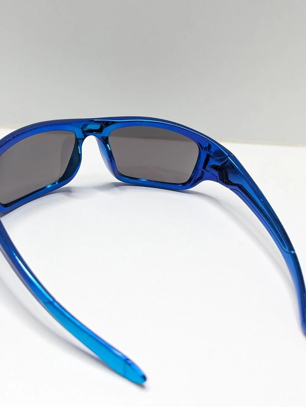 Glossy Blue Rectangular Frame Gray Lens Men’s Sunglasses
